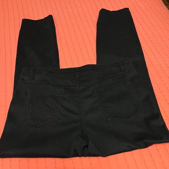 Buffalo David Bitton Ladies Size 12/32 Black Slim Leg Jeans Like New - Picture 5 of 10